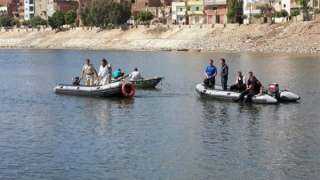 الإنقاذ النهرى ينتشل جثة طفل غرق فى مياه بحيرة المنزلة ببورسعيد