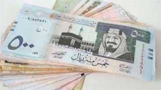 سعر الريال السعودي بختام تعاملات اليوم الاثنين في البنوك