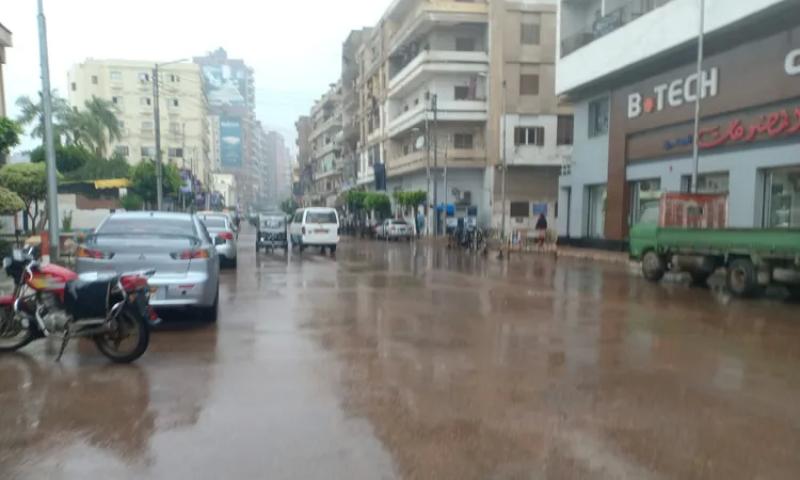 هطول أمطار على مناطق بكفر الشيخ