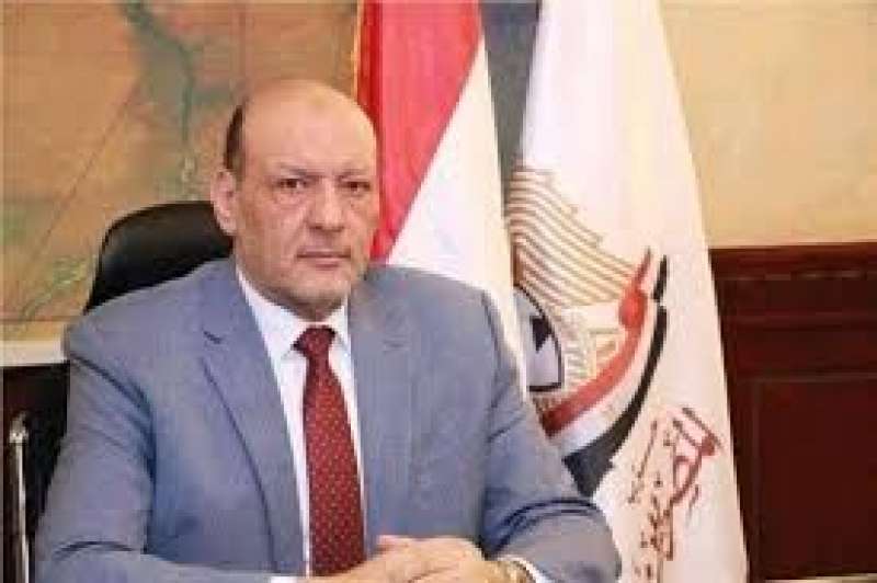  المستشار حسين أبو العطا، رئيس حزب "المصريين